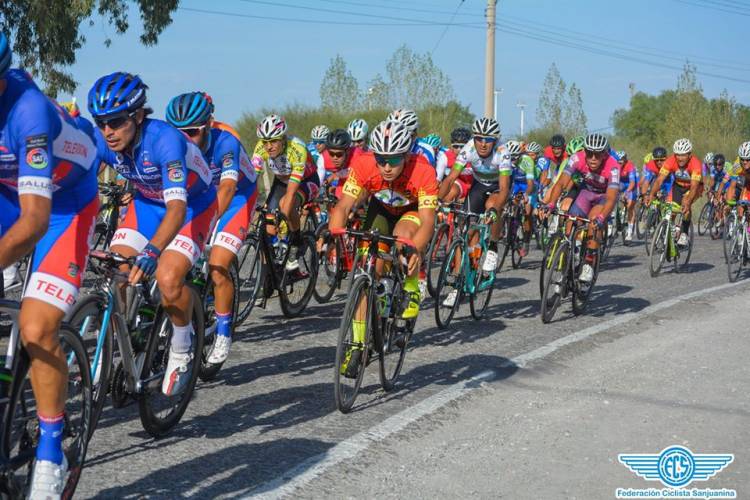 LA  ETAPA 1 DEL “GIRO DEL SOL” EN SAN JUAN FUE PARA EL “CATA” DÍAZ, FERNÁNDEZ DEL EQUIPO CONTINENTAL SAN LUIS QUINTO EN SUB-23