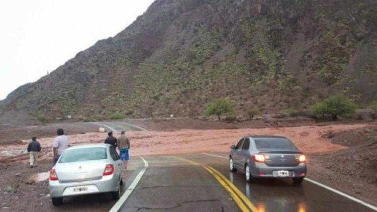 LO QUE DEJÓ EL TEMPORAL EN LOS ALREDEDORES DE LA PROVINCIA DE SALTA