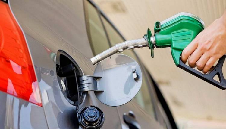 TRAS REUNIÓN CON PETROLEROS, EL GOBIERNO ASEGURA QUE "SE VA A MANTENER" EL PRECIO DE LA NAFTA