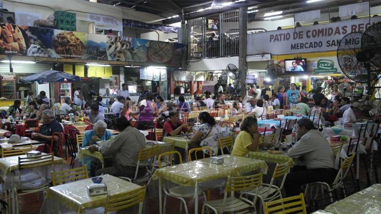 LA MUNICIPALIDAD DE SALTA REALIZA NUEVOS CONTROLES EN LA VENTA DE ALIMENTOS CALLEJEROS