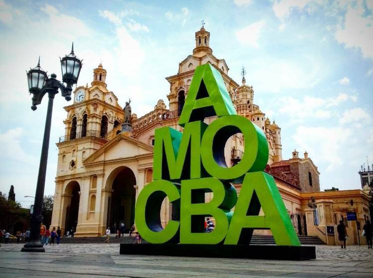 CÓRDOBA ENTRE LOS DESTINOS MÁS BUSCADOS PARA VIAJAR EN AVIÓN 
