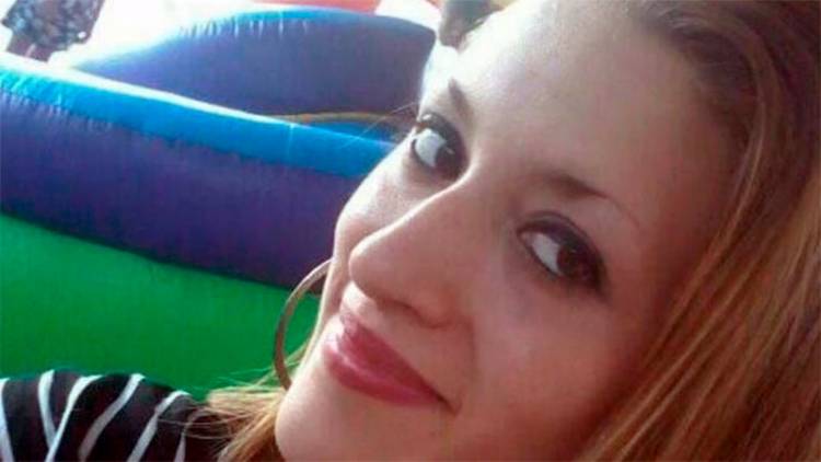 EN UNA SITUACIÓN LÍMITE EN SANTIAGO DEL ESTERO, SE QUEMÓ LA CARA PARA "SER FEA" Y QUE SU NOVIO DEJARA DE CELARLA Y PEGARLE