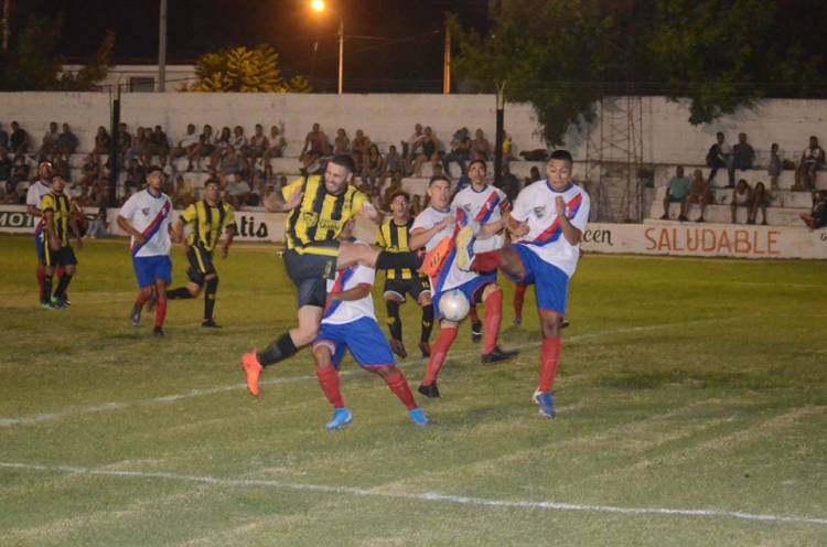 EN VILLA MERCEDES, ALIANZA Y NEWBERY NO SE SACARON VENTAJA Y EMPATARON SIN GOLES EN EL INICIO DE TORNEO REGIONAL FEDERAL AMATEUR