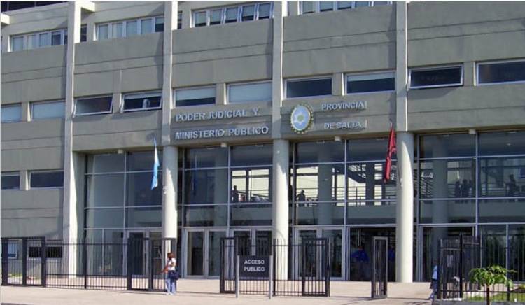 LA CORTE SALTEÑA CONGELÓ LOS SUELDOS DE JUECES Y FUNCIONARIOS DEL PODER JUDICIAL
