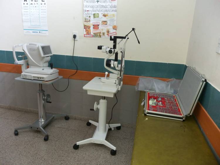 SAN LUIS: AL CONSULTORIO DE OFTALMOLOGÍA DEL HOSPITAL DE LA PUNTA LO EQUIPARON CON ÚLTIMA TECNOLOGÍA