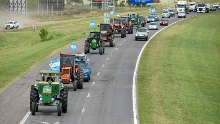 LO DEFINIÓ LA MESA DE ENLACE: ENTIDADES DEL CAMPO HARÁN PARO DE CUATRO DÍAS POR EL AUMENTO DE LAS RETENCIONES