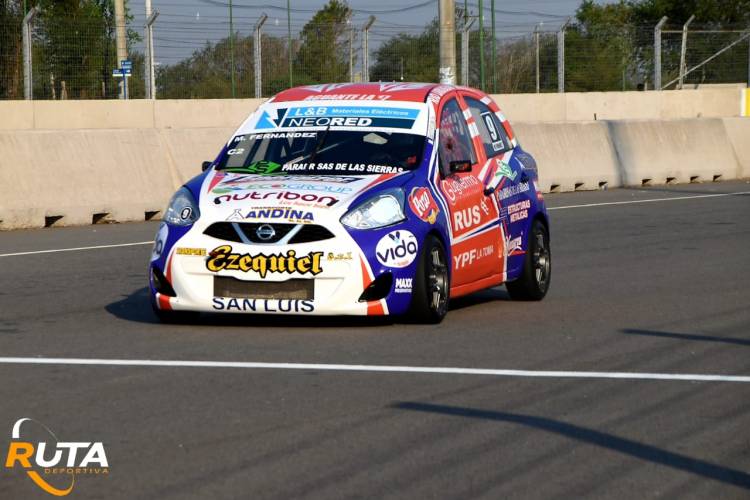 LA CLASE 2 ABRIÓ LA ACTIVIDAD DEL TN EN LA PEDRERA, POSCO SE QUEDÓ CON LA POLE DE LA JORNADA, MARCOS FERNÁNDEZ EL MEJOR DE LOS LOCALES