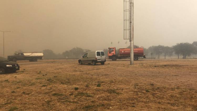 SAN LUIS: CONTROLARON TOTALMENTE EL INCENDIO QUE SE PRODUJO HOY EN LA PUNTA