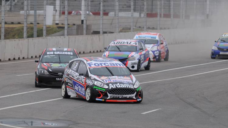 EL BONAERENSE NICOLÁS POSCO GANÓ DE PUNTA A PUNTA EN LA CLASE 2 DEL TN EN LA PEDRERA