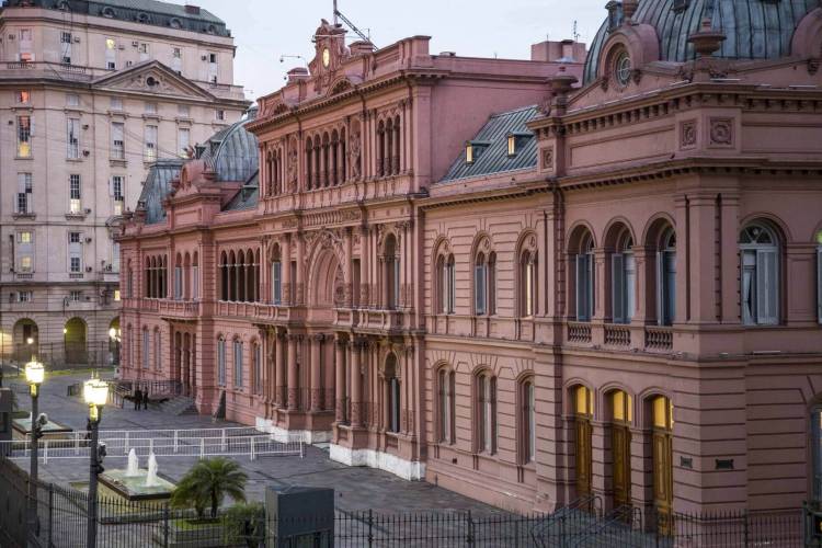 DESDE EL GOBIERNO NACIONAL ANUNCIARÁN ESTE LUNES UN PLAN DE PRECIOS MÁXIMOS PARA FRENAR LOS AUMENTOS