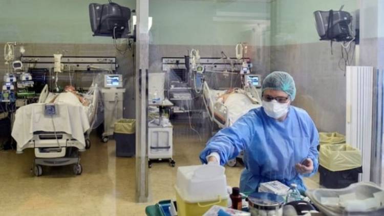 OTRAS CIFRAS DEL CORONAVIRUS EN ARGENTINA: 22 SON LOS PACIENTES INTERNADOS EN TERAPIA INTENSIVA Y 72 LOS QUE RECIBIERON EL ALTA