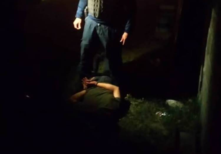 EN VILLA MERCEDES DETUVIERON A UN JOVEN QUE HIRIÓ A UN HOMBRE DE UN DISPARO DE ARMA DE FUEGO