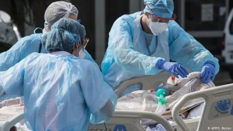 ARGENTINA SUPERÓ LOS 8.000 CASOS CONFIRMADOS DE CORONAVIRUS Y HAY EN TOTAL 373 MUERTOS