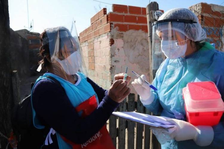 SIGUE SIENDO ELEVADA LA CANTIDAD DE CASOS CONFIRMADOS DE CORONAVIRUS EN ARGENTINA 