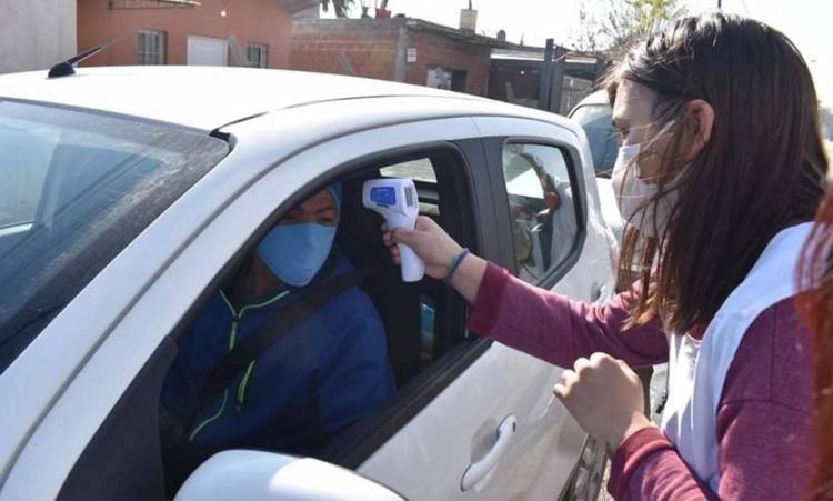 UN PROMEDIO DE UNA MUERTE POR HORA Y UN RÉCORD DE 1.141 CASOS CONFIRMADOS DE CORONAVIRUS EN UN DÍA