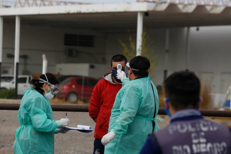 CON 1.226 NUEVOS CASOS DE CORONAVIRUS ARGENTINA SUPERÓ LOS 25.000 INFECTADOS