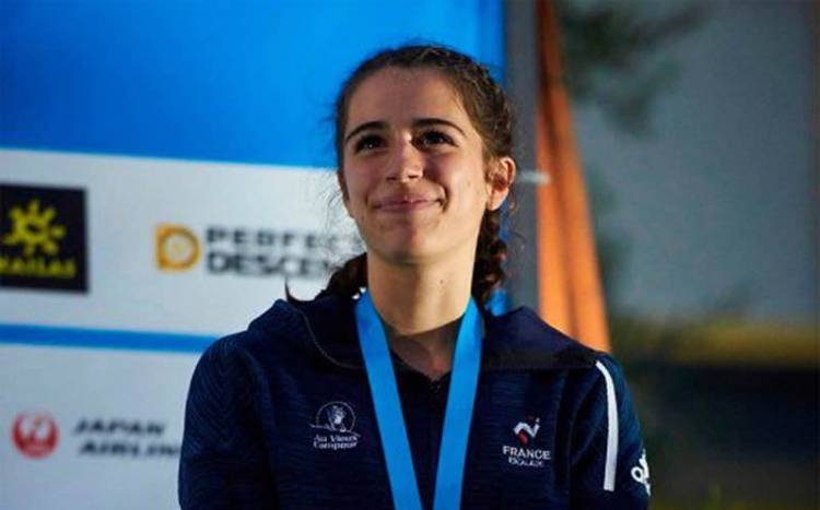 ATLETA FRANCESA CAMPEONA MUNDIAL JUVENIL DE ESCALADA DEPORTIVA MURIÓ CUANDO INTENTABA SUBIR UNA ROCA