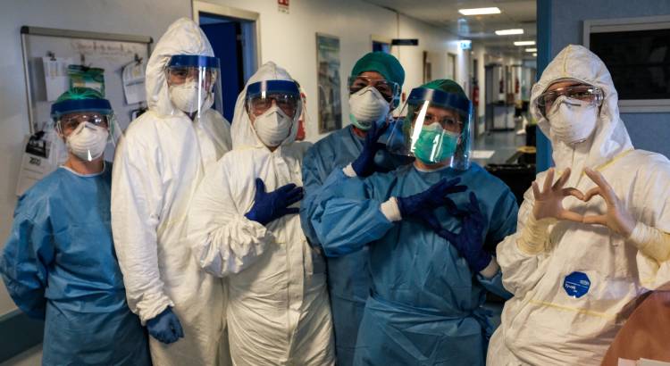 ARGENTINA SUPERÓ LOS 1.000 MUERTOS TOTALES POR CORONAVIRUS
