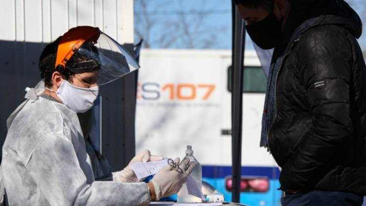 CORONAVIRUS EN ARGENTINA: RÉCORD CON MÁS DE 4.000 INFECTADOS Y 82 MUERTES EN UN DÍA