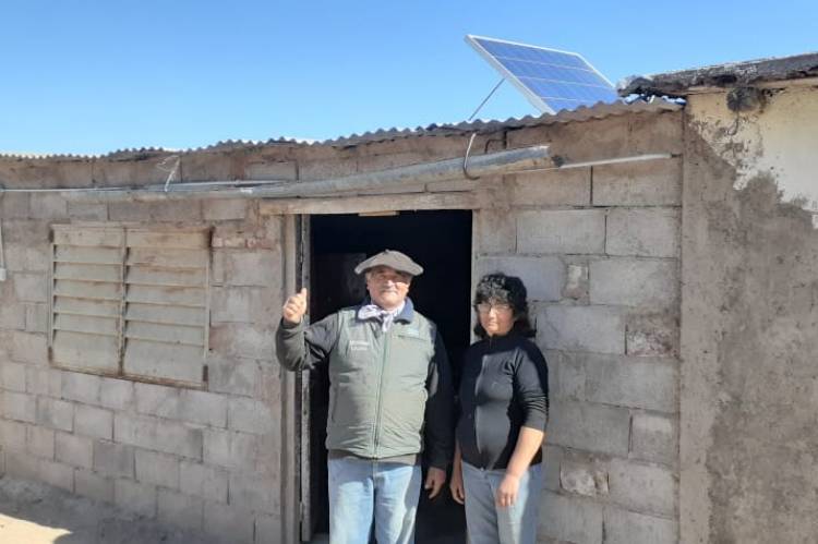 PLAN “MI ENERGÍA RURAL”: EL GOBIERNO DE SAN LUIS CONTINÚA CON LA ENTREGA DE EQUIPOS SOLARES FOTOVOLTAICOS A FAMILIAS RURALES