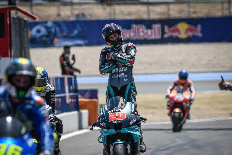 QUARTARARO NO TUVO RIVAL EN EL GP DE ANDALUCÍA Y VOLVIÓ A IMPONERSE EN EL MOTOGP, ROSSI VOLVIÓ A SUBIRSE AL PODIO