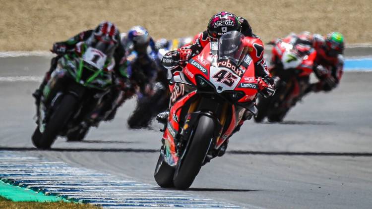 SUPERBIKE: SCOTT REDDING REDONDEÓ UN GRAN FIN DE SEMANA CON UN DOBLETE EN JEREZ Y 15º TERMINÓ EL ARGENTINO TATI MERCADO