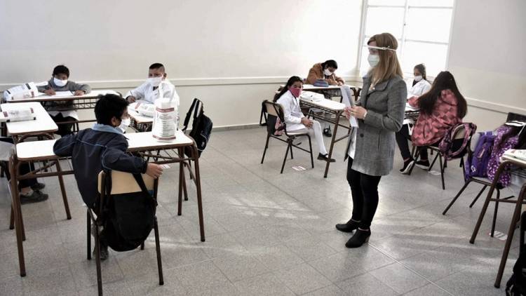 SAN JUAN: VOLVIERON LAS CLASES PRESENCIALES, EL REGRESO AL AULA EN PLENA PANDEMIA