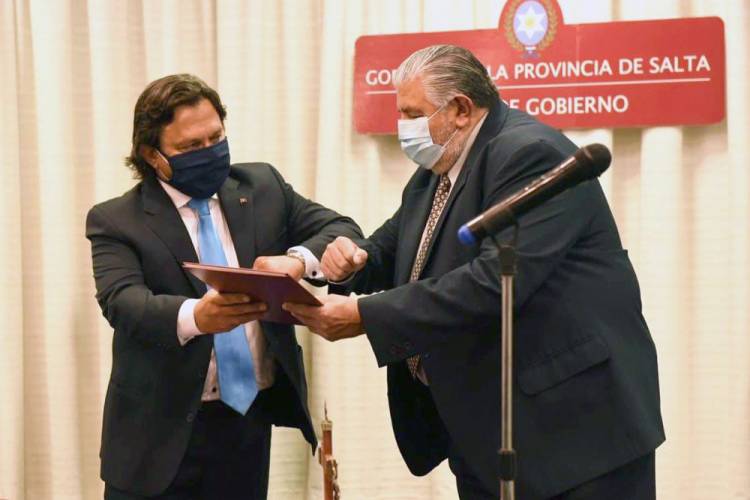 JUAN JOSÉ ESTEBAN ES EL NUEVO MINISTRO DE SALUD PÚBLICA EN SALTA