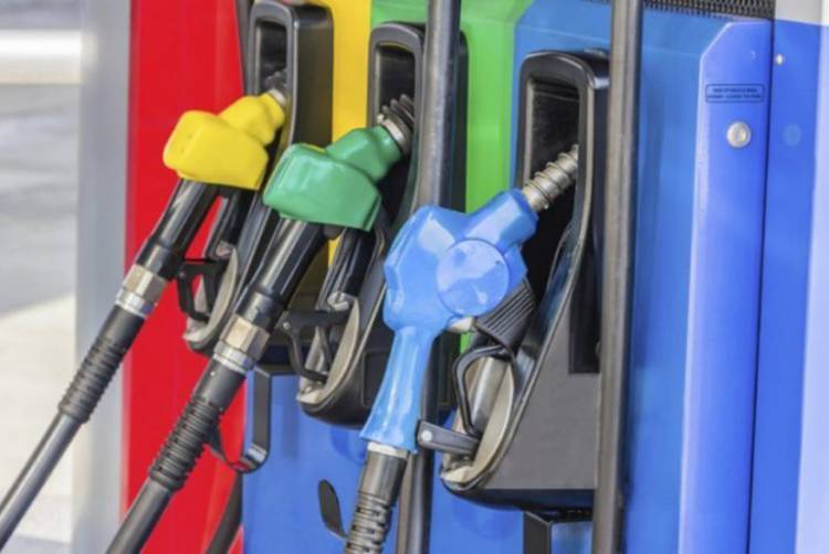 OTRO IMPACTO EN EL SURTIDOR: AUTORIZAN LA ACTUALIZACIÓN IMPOSITIVA SOBRE LOS COMBUSTIBLES LÍQUIDOS