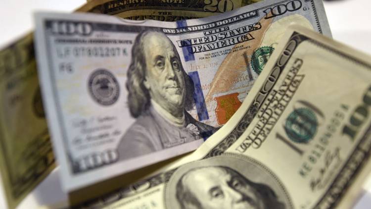 OTRO RÉCORD DEL DÓLAR BLUE QUE LLEGÓ A LOS $178, EL BANCO CENTRAL RECUPERÓ U$S 30 MILLONES