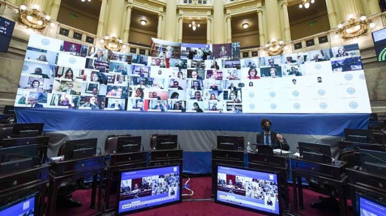 EL OFICIALISMO BUSCA RESPALDO POLÍTICO EN EL SENADO QUE VOTARÁ EL PRESUPUESTO 2021 EL JUEVES