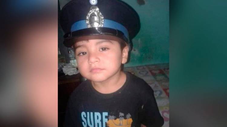 SALTA: FALLECIÓ UN NIÑO POR COMER UN PANCHO EN MAL ESTADO