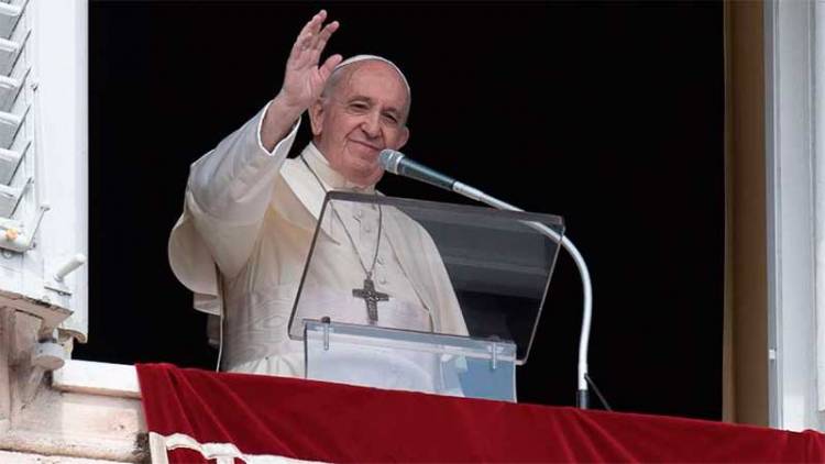 EN UN GIRO HISTÓRICO, EL PAPA DECRETÓ LA APERTURA A LA PARTICIPACIÓN DE LAS MUJERES EN LA IGLESIA