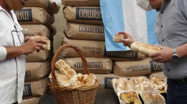 POR AUMENTO DE INSUMOS, PANADEROS ADVIERTEN QUE EL PRECIO DEL PAN AUMENTARÁ HASTA 15% ESTA SEMANA