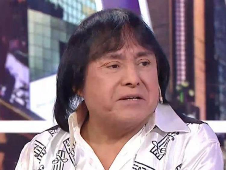 EN SALTA RICKY MARAVILLA SE VACUNÓ CONTRA EL CORONAVIRUS Y FUE CRITICADO POR NO HABER SACADO UN TURNO