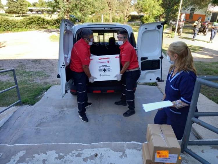 LA PROVINCIA DE SAN LUIS RECIBIRÁ ESTE LUNES 8.900 DOSIS DE LA VACUNA ASTRAZENECA CONTRA EL CORONAVIRUS