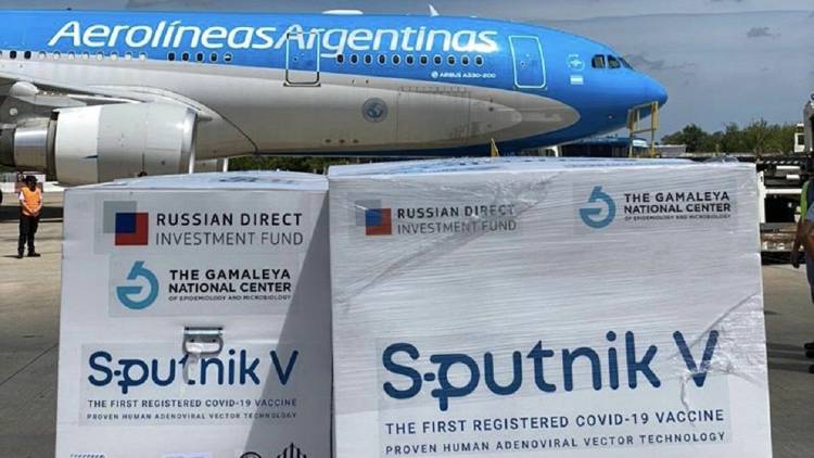 A LAS 20:30 LLEGA EL AVIÓN DE AEROLINEAS CON 800.000 DOSIS DE SPUTNIK V MAS