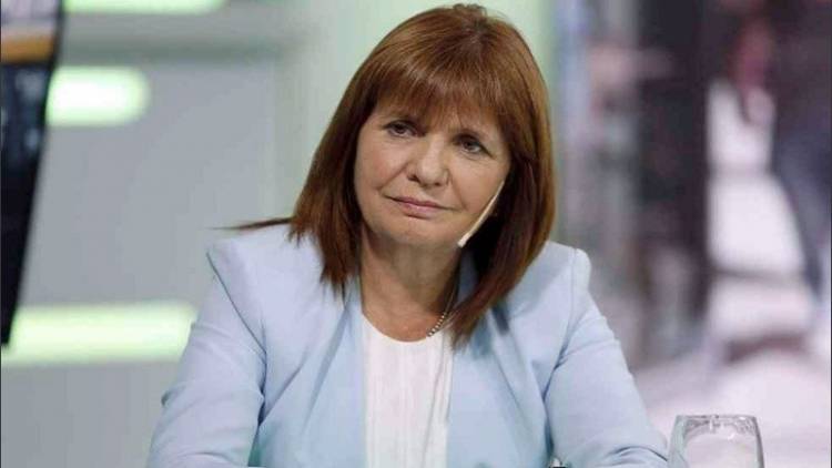 GENERÓ REPUDIOS LOS DICHOS DE PATRICIA BULLRICH, QUE EL GOBIERNO "PODRÍA HABERLE DADO" MALVINAS A PFIZER