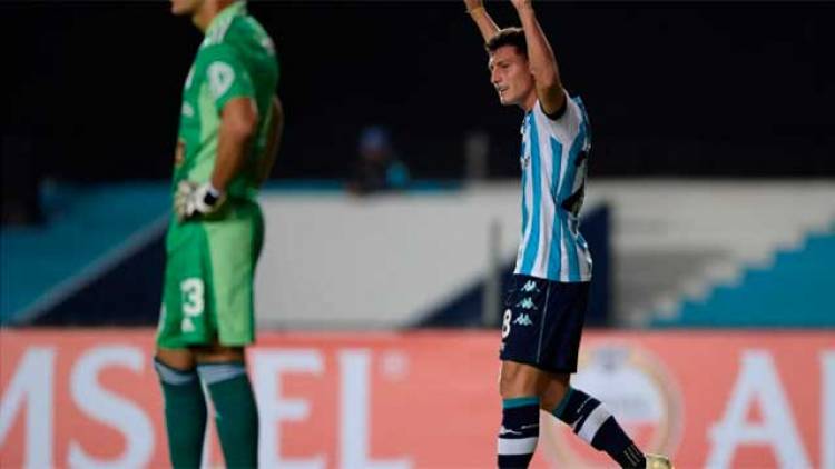 SOBRE EL FINAL RACING SE QUEDÓ CON LA VICTORIA POR LA LIBERTADORES ANTE SPORTING CRISTAL EN AVELLANEDA