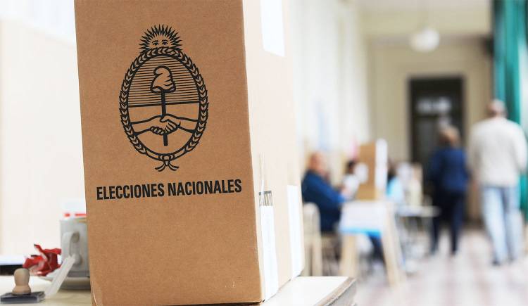 SE POSTERGAN POR UN MES LAS PASO Y LEGISLATIVAS, ASÍ LO ACORDARON GOBIERNO Y OPOSICIÓN