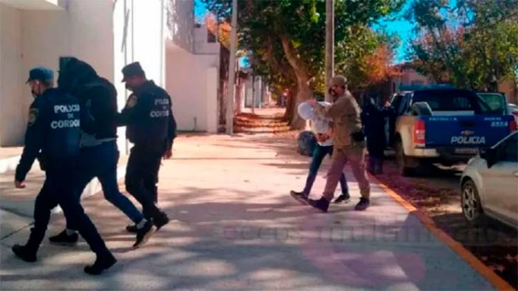NIÑA DE 12 AÑOS EMBARAZADA EN EL SUR DE CÓRDOBA: SU MADRE LA PROSTITUÍA CON SUS AMIGOS Y PAREJA, HAY CUATRO DETENIDOS