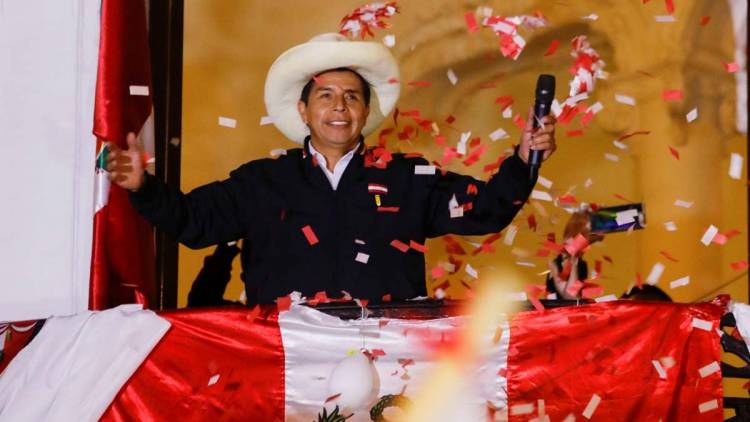 CASTILLO MANTIENE LA VENTAJA, SE ADJUDICÓ EL TRIUNFO EN EL BALOTAJE PRESIDENCIAL EN PERÚ, FUJIMORI DENUNCIA IRREGULARIDADES