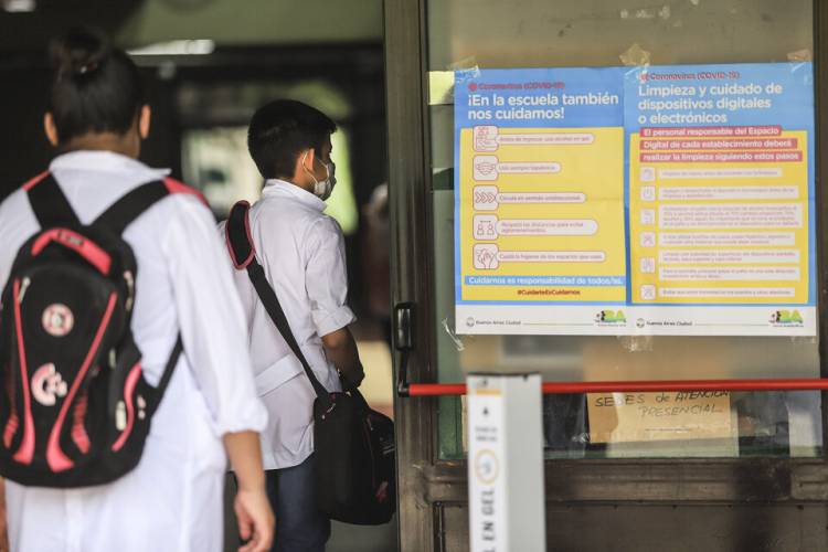 SE OFICIALIZÓ QUE A PARTIR DEL PRÓXIMO LUNES LA PRESENCIALIDAD SERÁ TOTAL EN LAS ESCUELAS DE MENDOZA