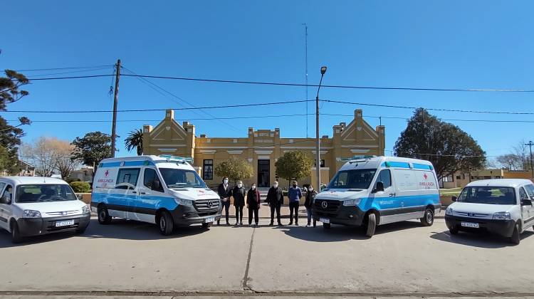 PARTIDO DE MAR CHIQUITA: LA MUNICIPALIDAD ADQUIRIÓ DOS AMBULANCIAS UTIM 