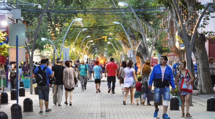 PARA “FORTALECER LOS INGRESOS”, EL GOBIERNO LANZARÁ MEDIDAS ECONÓMICAS: SUBA DE SALARIO MÍNIMO, BONO Y CRÉDITOS