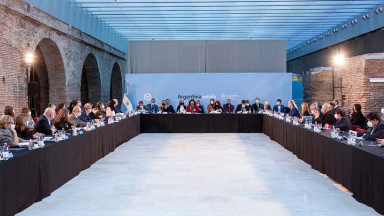 EN MAR DEL PLATA COFESA SE REUNIRÁ PARA EVALUAR SITUACIÓN EPIDEMIOLÓGICA, ANTES DE LAS APERTURAS