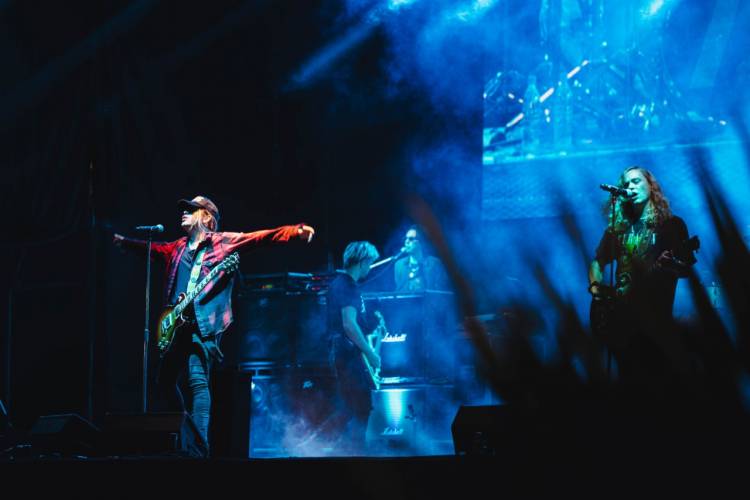 SE INAUGURÓ LA TERCERA EDICIÓN DEL FESTIVAL ROCK EN LA CASA CON BANDAS DE SAN LUIS JUNTO A AIRBAG 