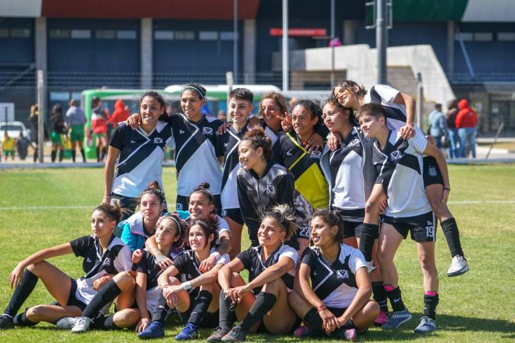 FÚTBOL FEMENINO: LA COPA SAN LUIS YA TIENE A SUS SEMIFINALISTAS