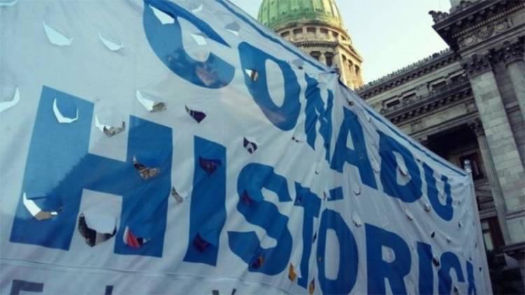 UNIVERSITARIOS: CONADU HISTÓRICA RECHAZÓ PROPUESTA SALARIAL Y LLAMÓ A UN PARO DE 48 HORAS