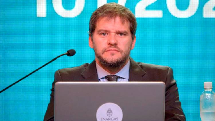 BERNAL, SOBRE LA QUITA DE SUBSIDIOS AFIRMA QUE EL NUEVO ESQUEMA "NO ES UN TARIFAZO NI UN AUMENTO DESMEDIDO"